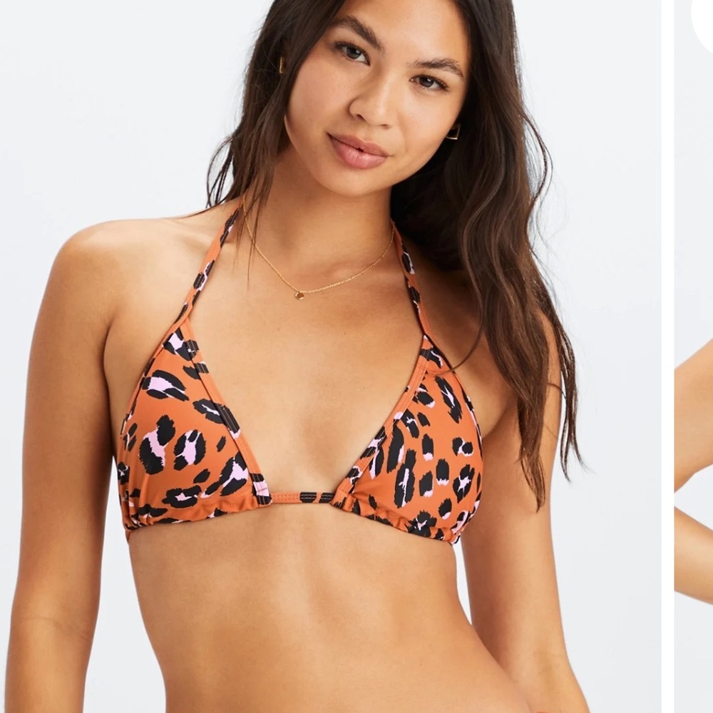 Fabletics Womens Triangle Bikini Swim Top New Without tag. size Small